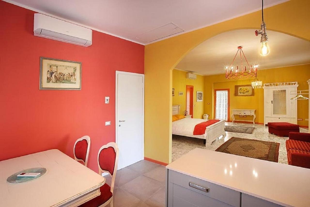 Attico Incerpi, Terrazza Sui Tetti Di Montecatini Terme Apartment Luaran gambar